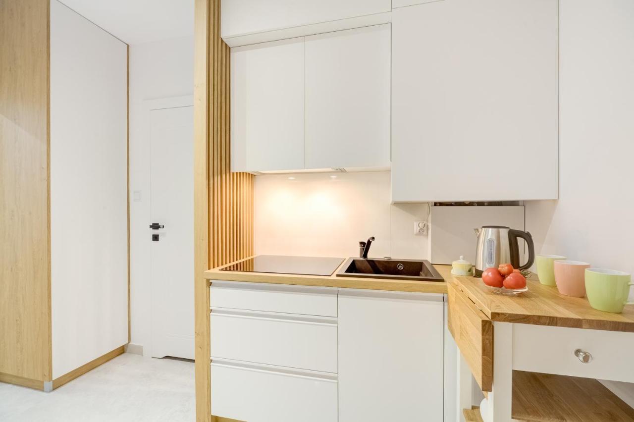 Ola Apartment *