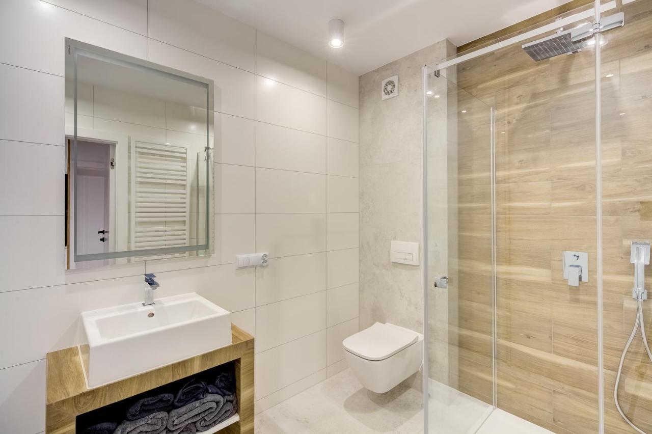 Ola Apartment *